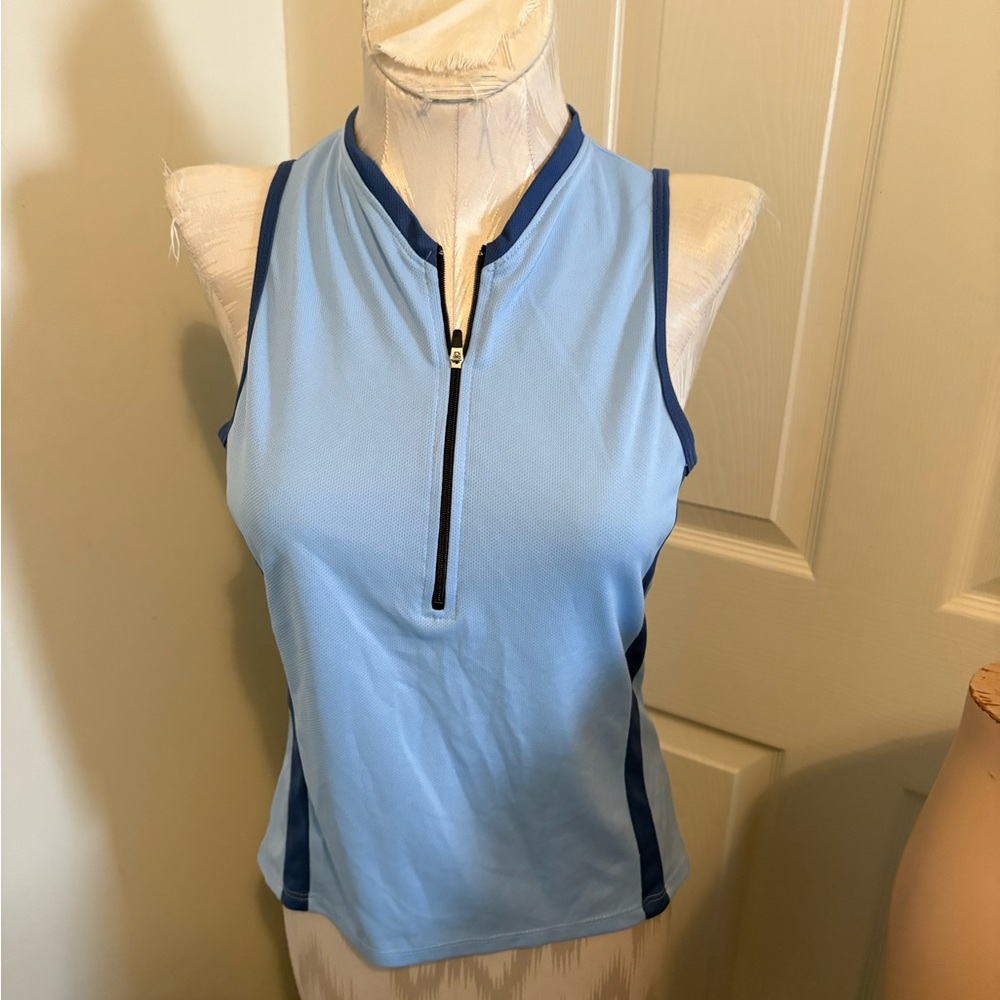 Bellwether Light Blue Sleeveless Zip-Up biking Top size Large women’s